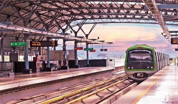 Featured Image of Which metro station is near Vaishnavi Krishna Brindavan?